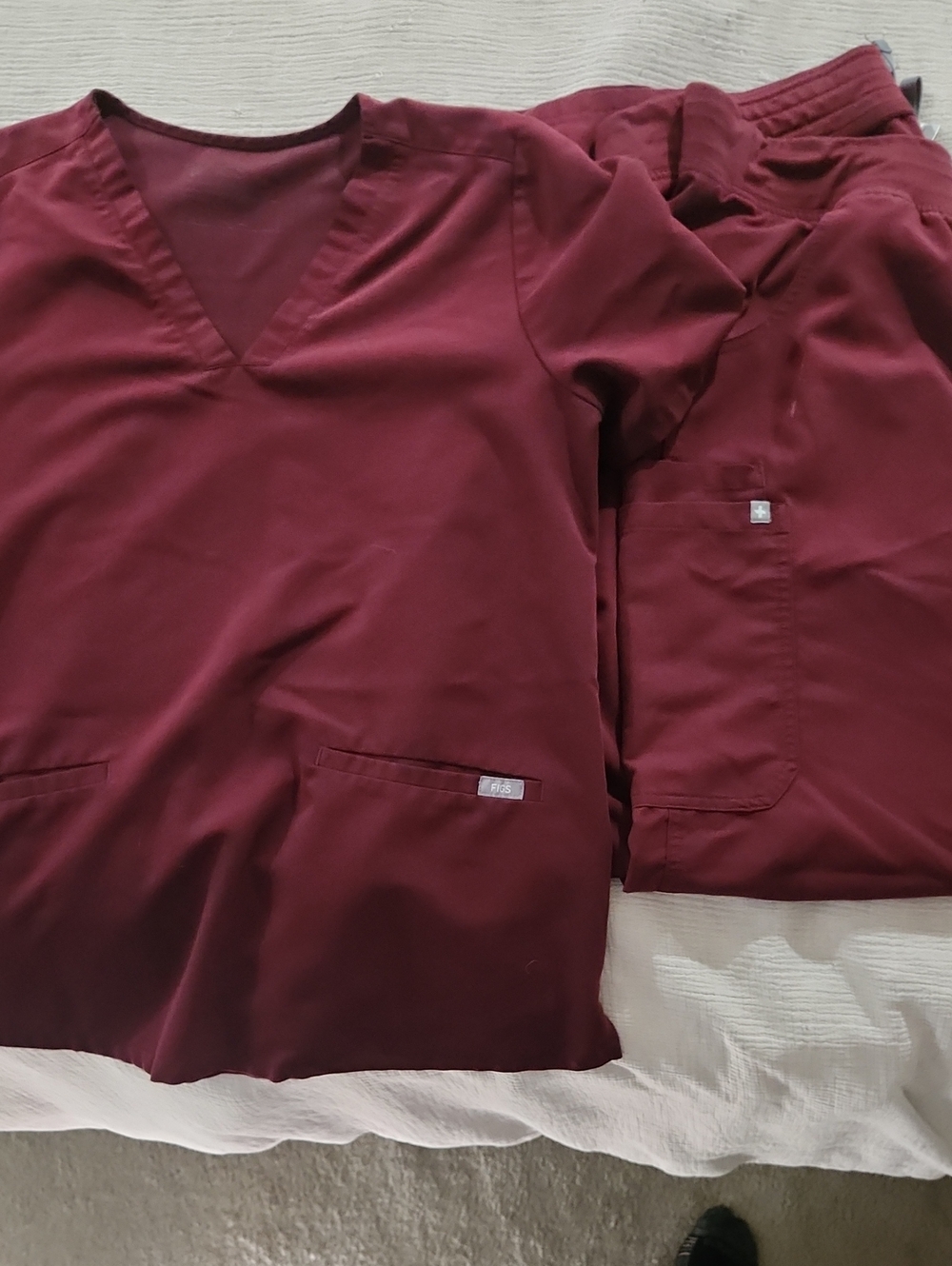 Womens V-Neck Medical Scrub Top and Pants - Burgundy